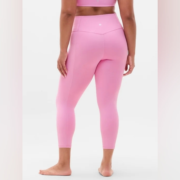 Athleta Salutation Stash 7/8 Tight - Picture 3 of 5